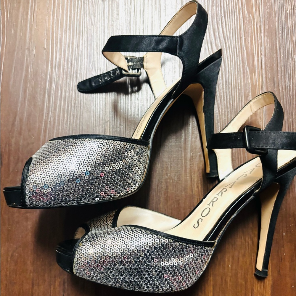 CAPARROS Black and Silver bling Novelty Heels.  Sz 10-B